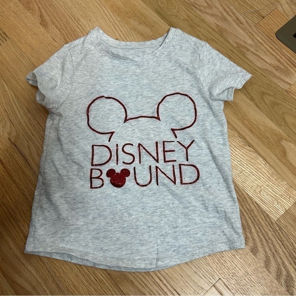 Disney Vacation T-shirt Bundle 4T Disney Bound Madison Matching Shirt Purple - Picture 5 of 6